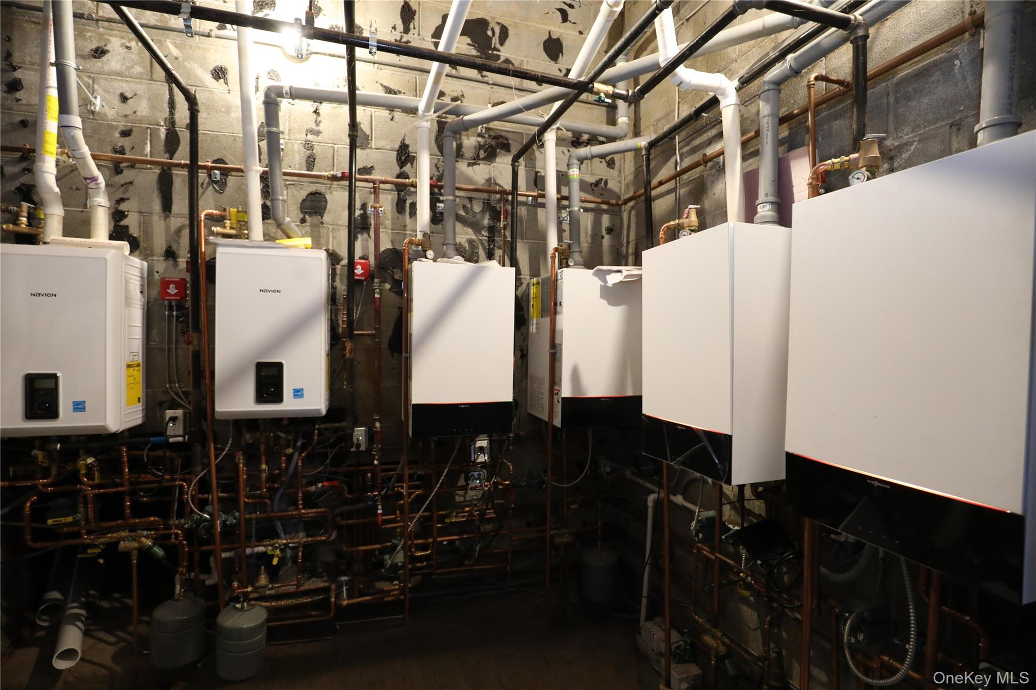 30 Lamb Avenue, Saugerties, NY 12477