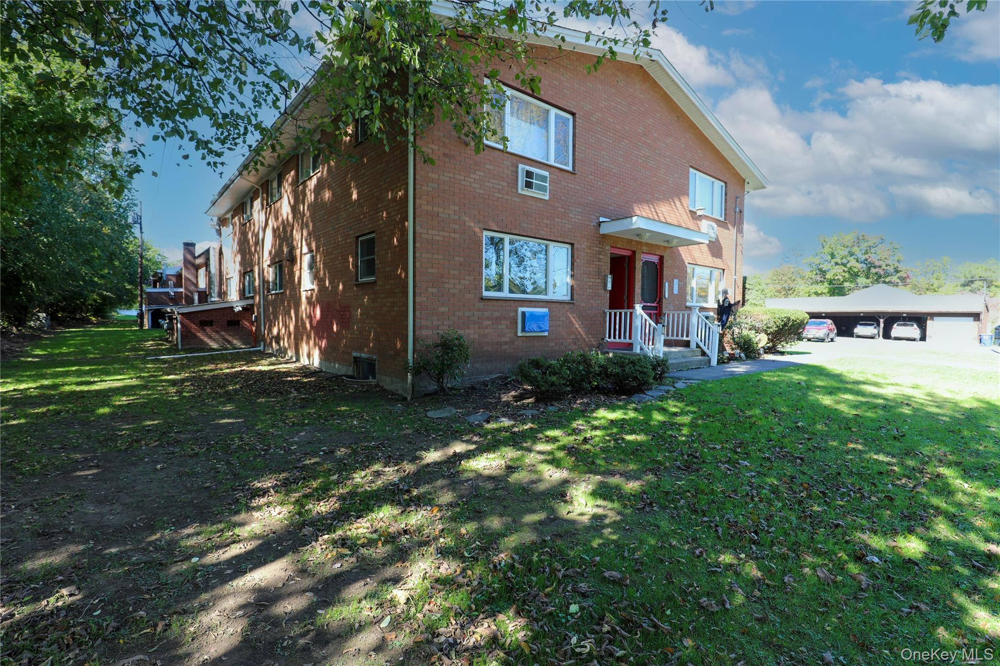 30 Lamb Avenue, Saugerties, NY 12477