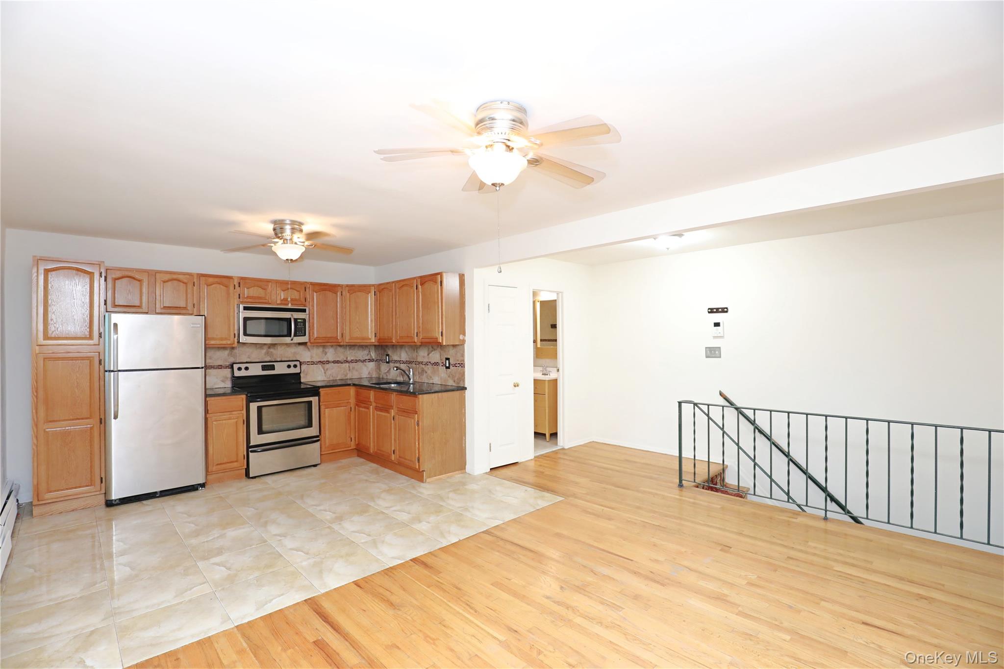 30 Lamb Avenue, Saugerties, NY 12477