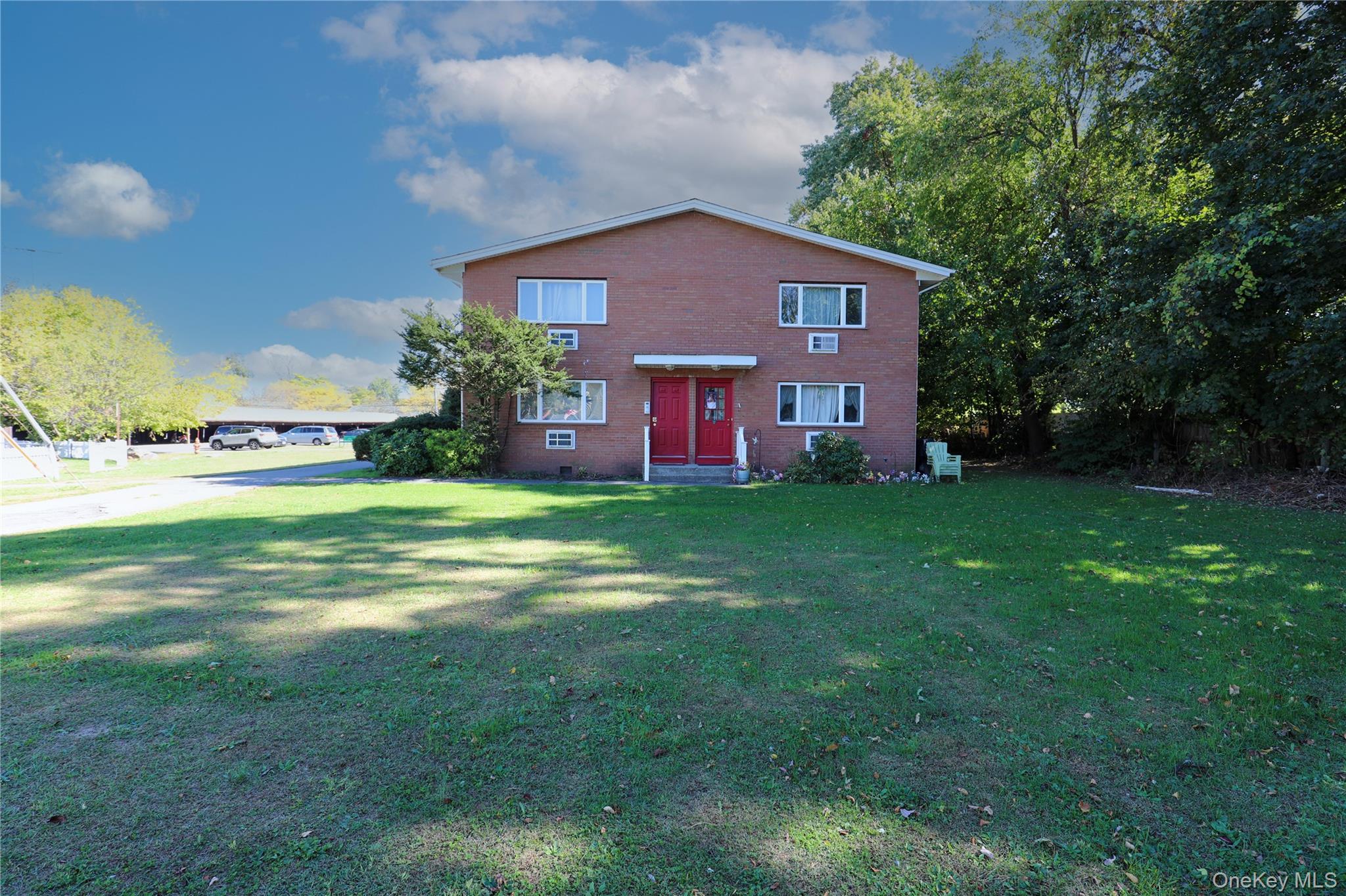 30 Lamb Avenue, Saugerties, NY 12477