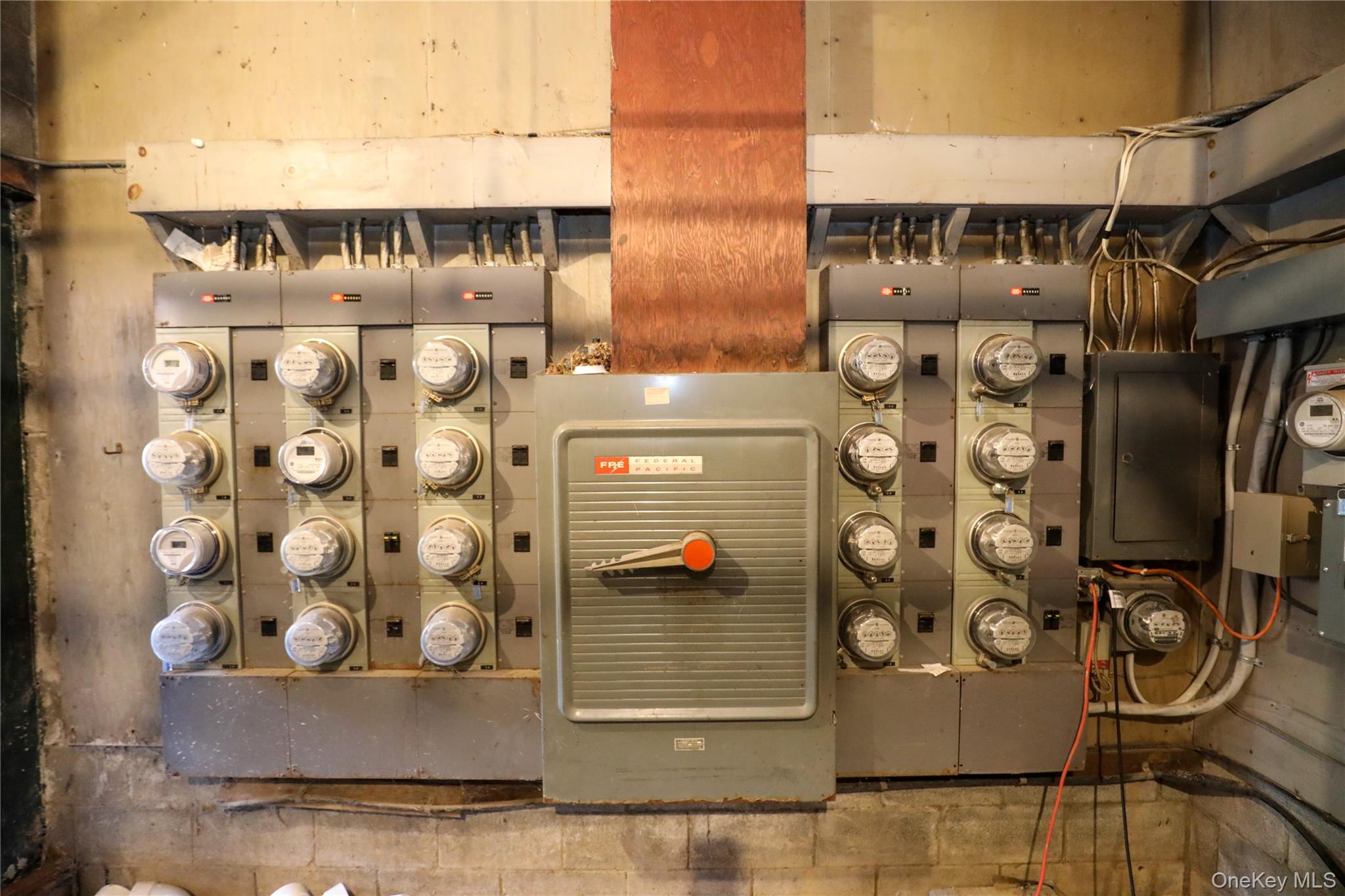 30 Lamb Avenue, Saugerties, NY 12477