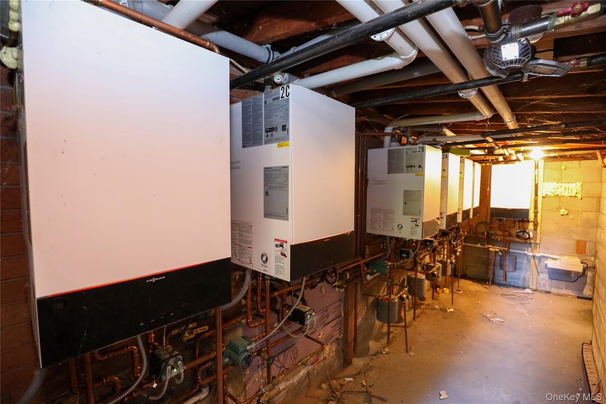 30 Lamb Avenue, Saugerties, NY 12477