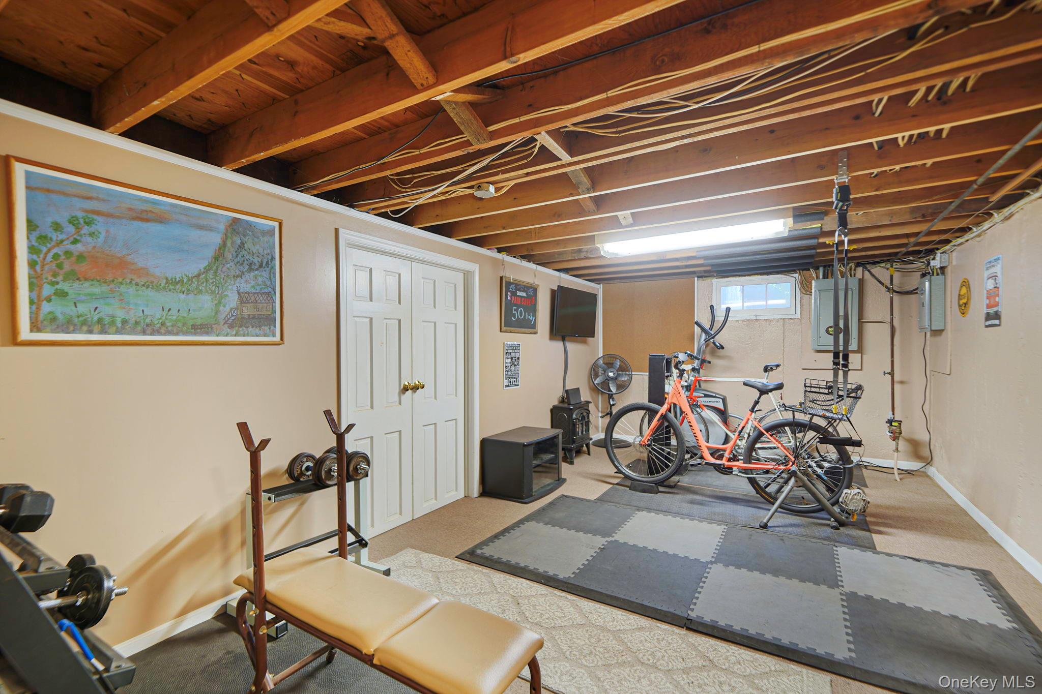 394 Cedarhurst Street, Islip Terrace, NY 11752