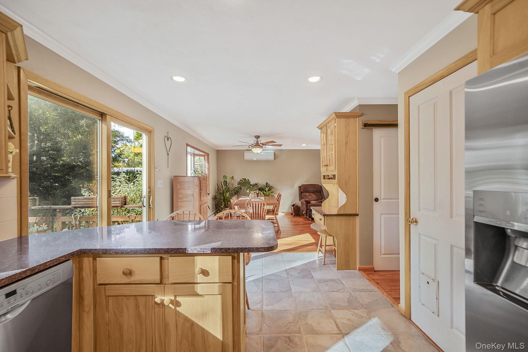 394 Cedarhurst Street, Islip Terrace, NY 11752