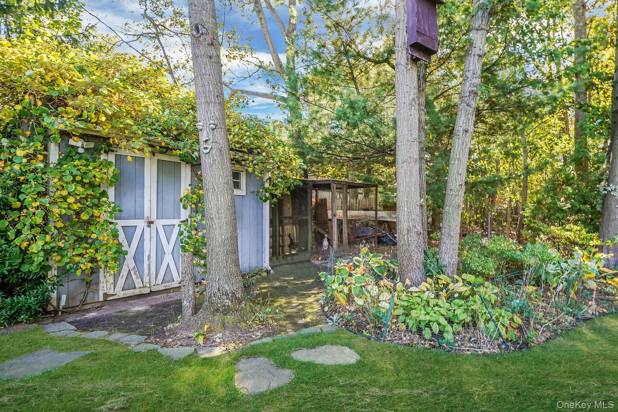 394 Cedarhurst Street, Islip Terrace, NY 11752