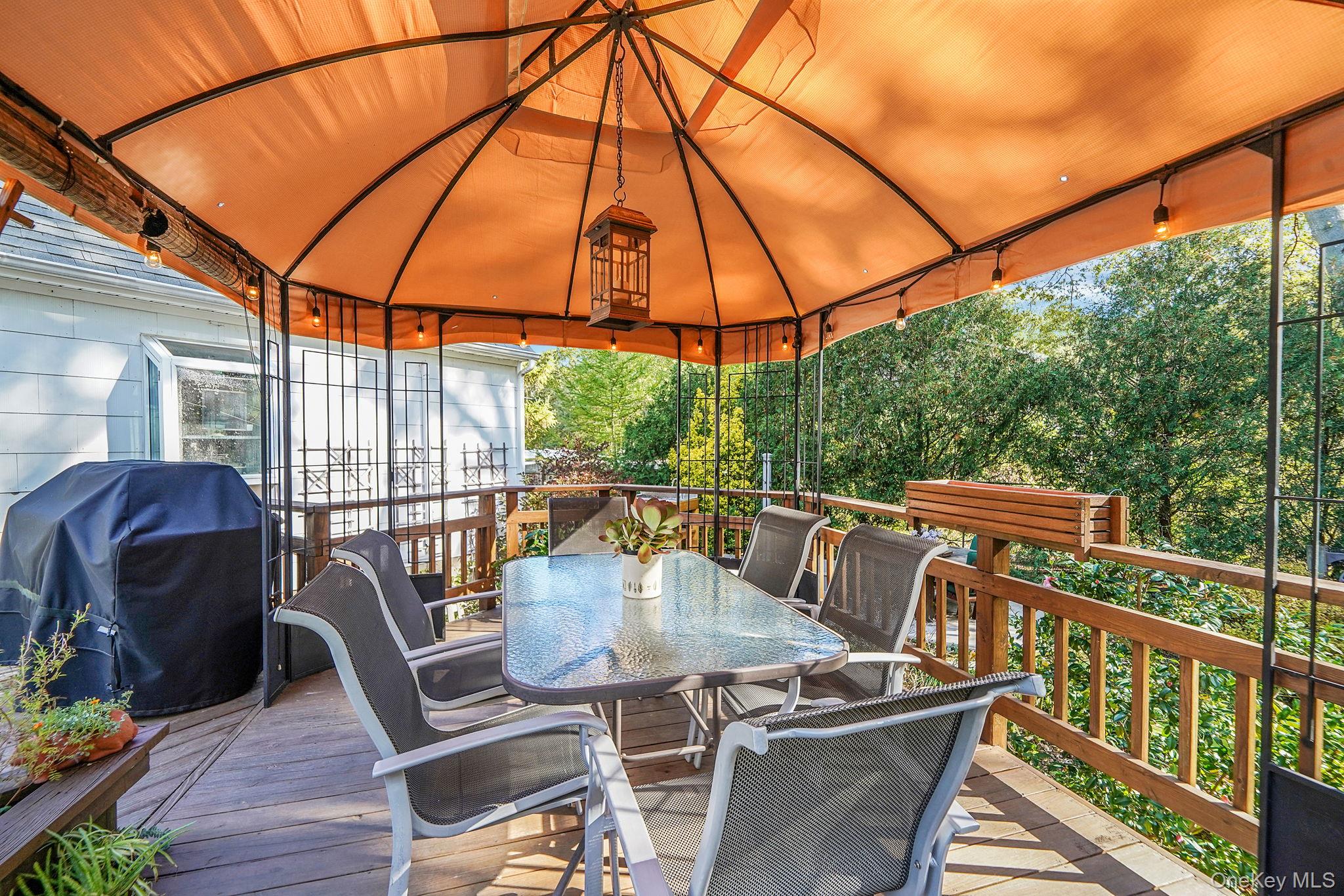 394 Cedarhurst Street, Islip Terrace, NY 11752