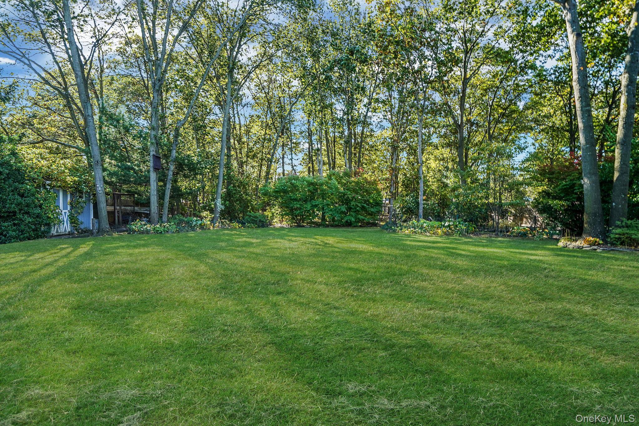 394 Cedarhurst Street, Islip Terrace, NY 11752