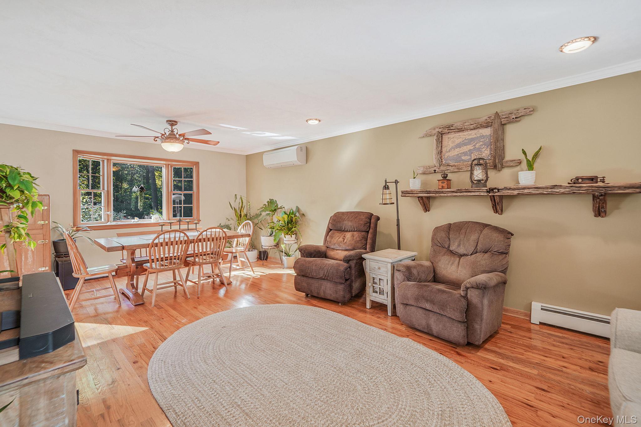 394 Cedarhurst Street, Islip Terrace, NY 11752