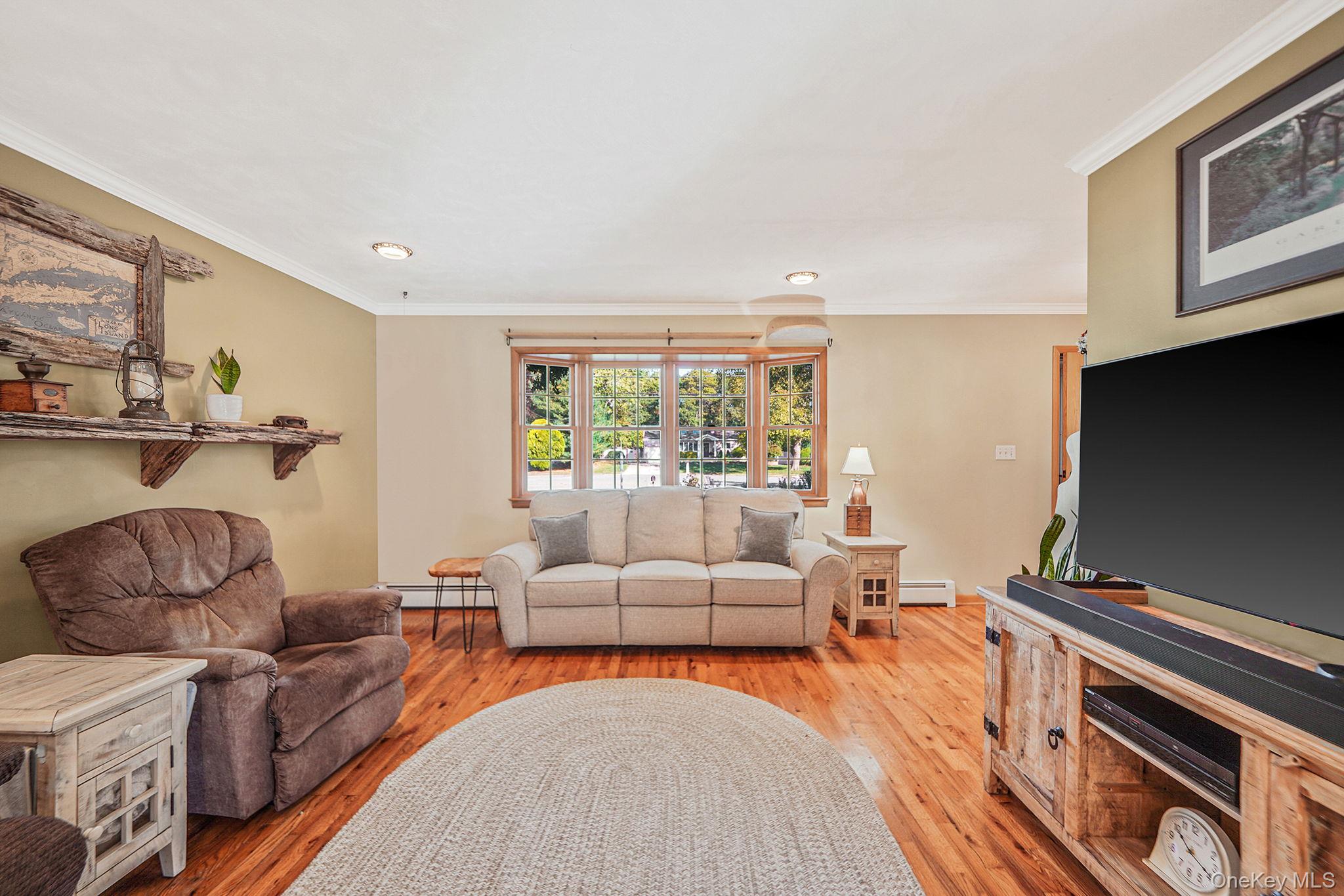 394 Cedarhurst Street, Islip Terrace, NY 11752