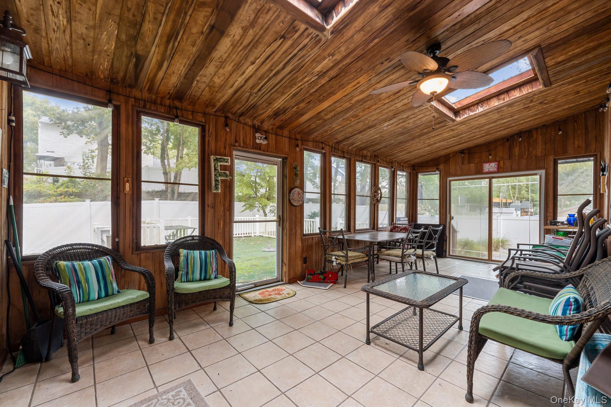 438 Lillian Boulevard, Holbrook, NY 11741