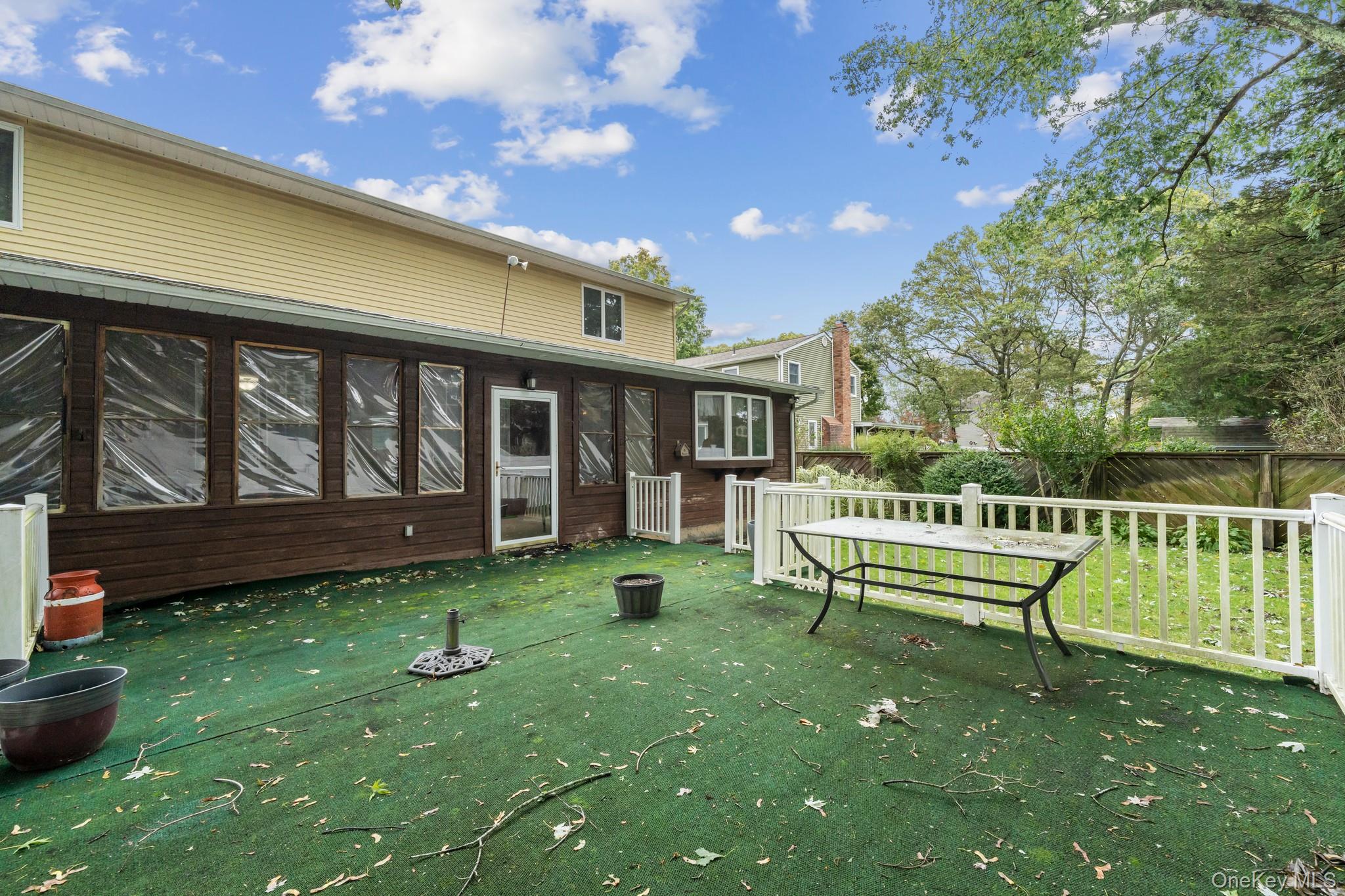 438 Lillian Boulevard, Holbrook, NY 11741