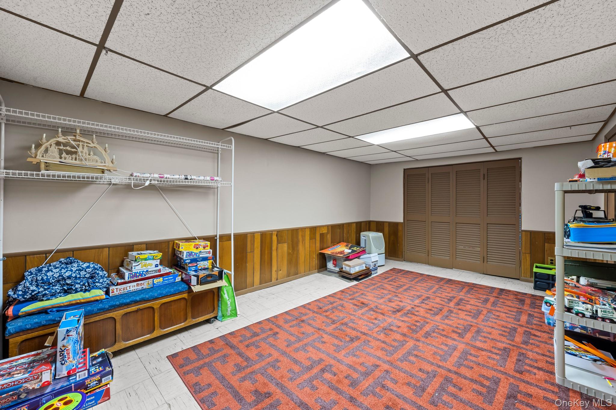 438 Lillian Boulevard, Holbrook, NY 11741