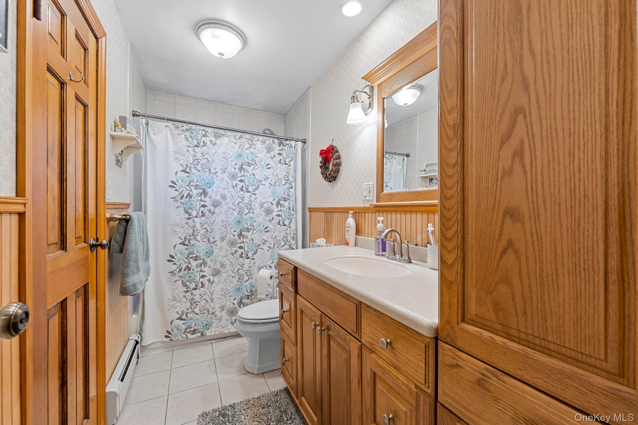 438 Lillian Boulevard, Holbrook, NY 11741