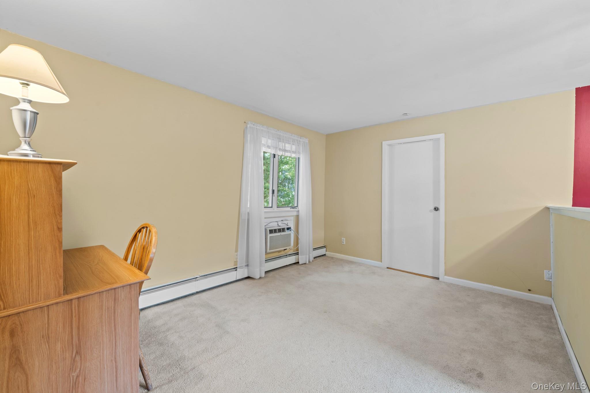 438 Lillian Boulevard, Holbrook, NY 11741