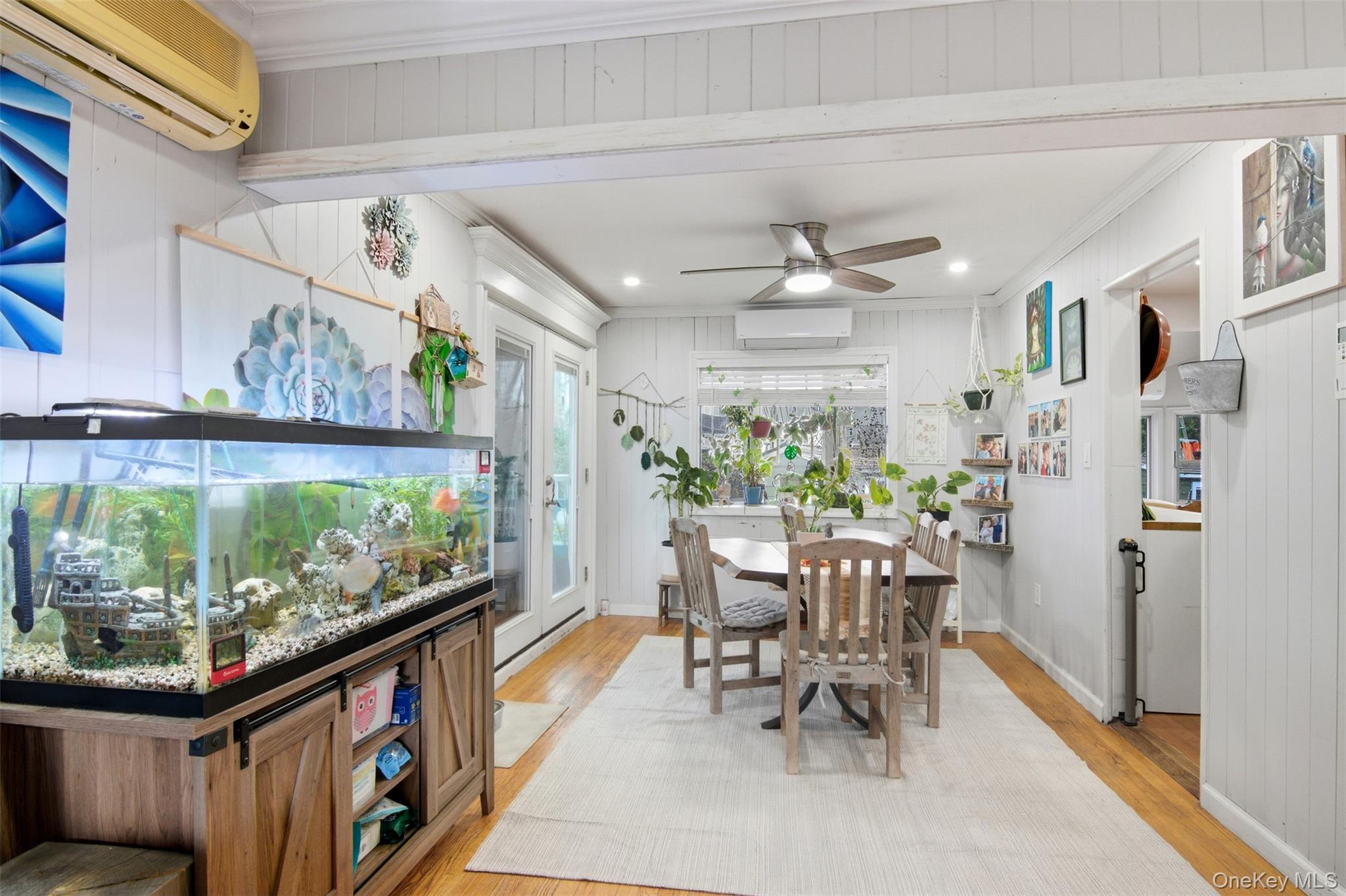 9 Coral Court, Malverne, NY 11565