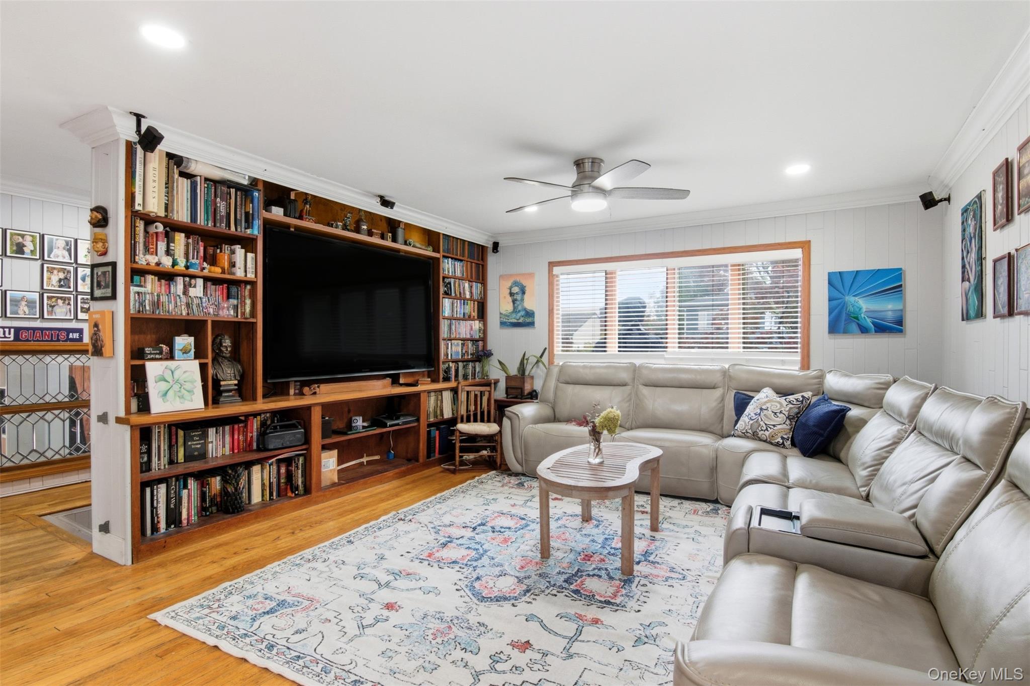 9 Coral Court, Malverne, NY 11565