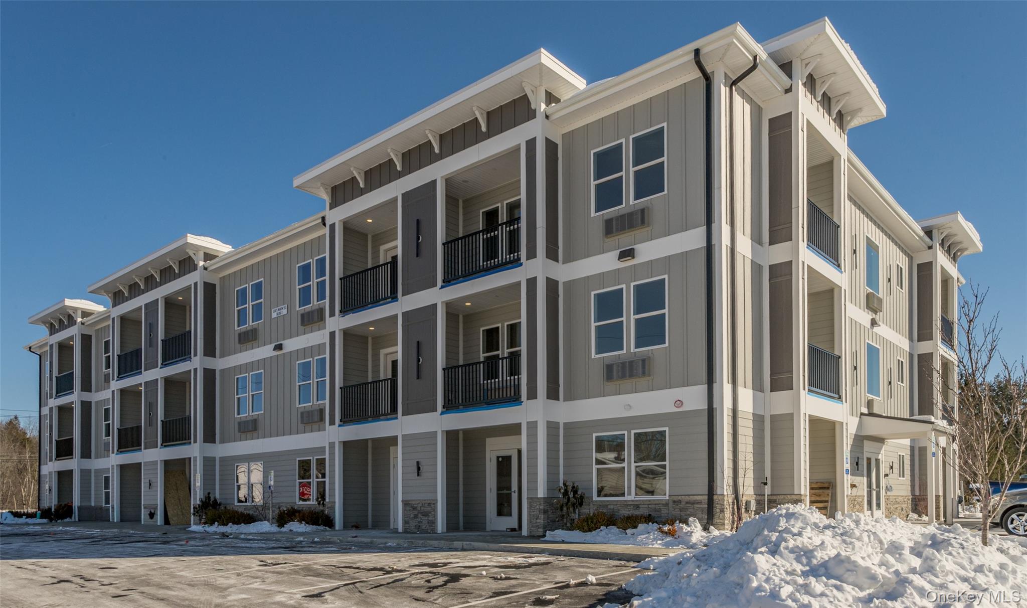 124 S Main Street, Florida, NY 10921