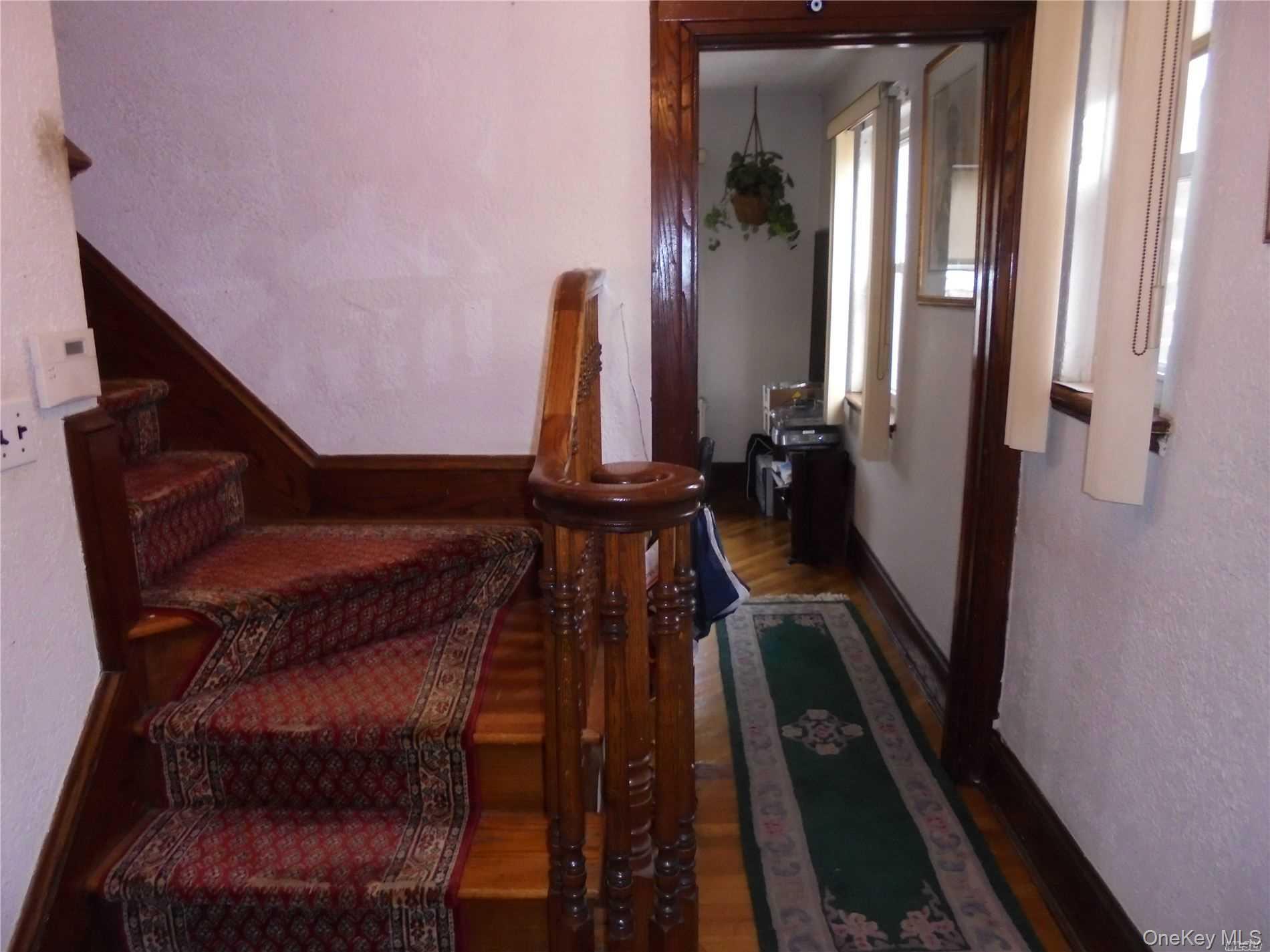 915 Wallace Avenue, Baldwin, NY 11510