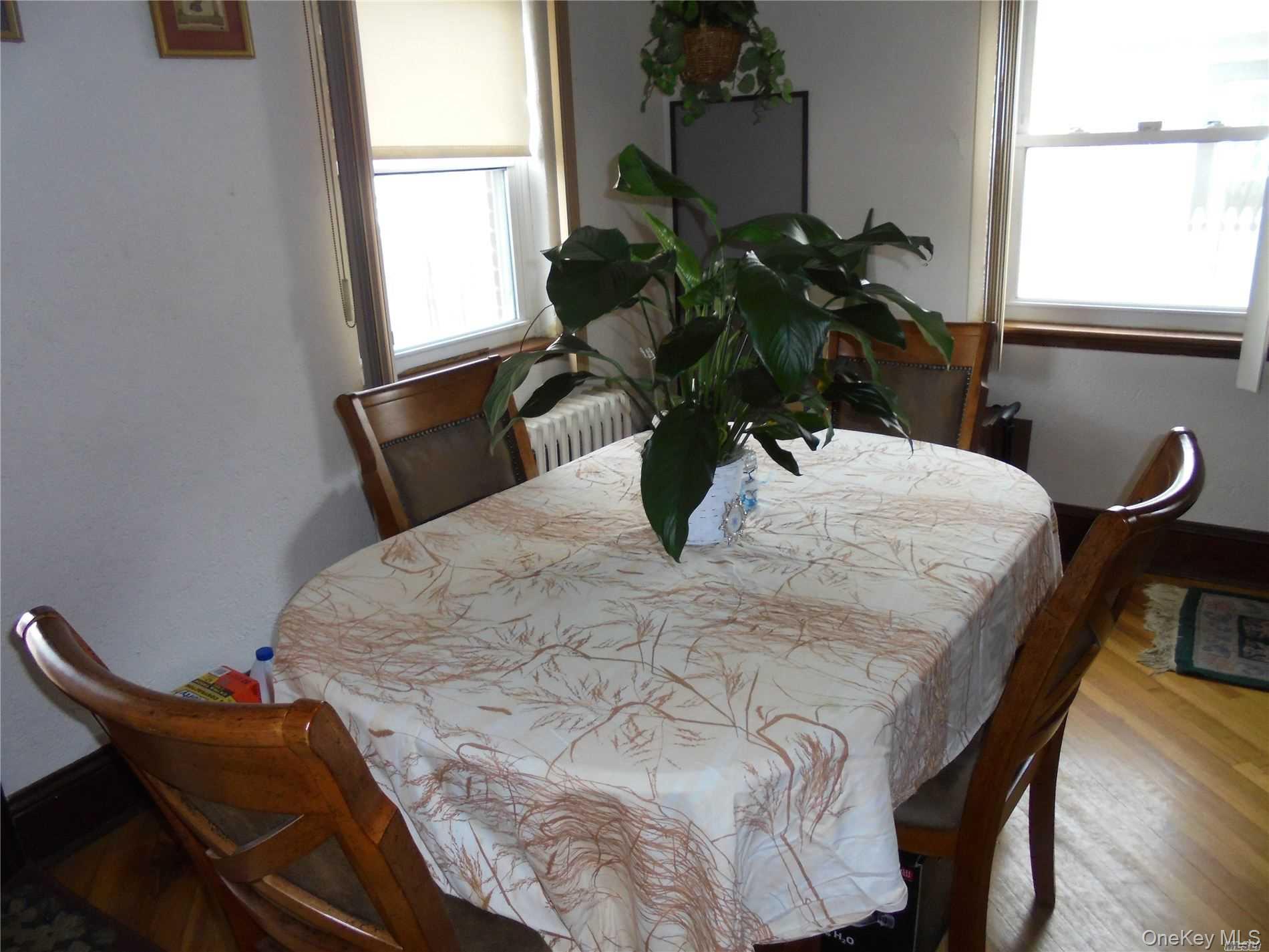 915 Wallace Avenue, Baldwin, NY 11510