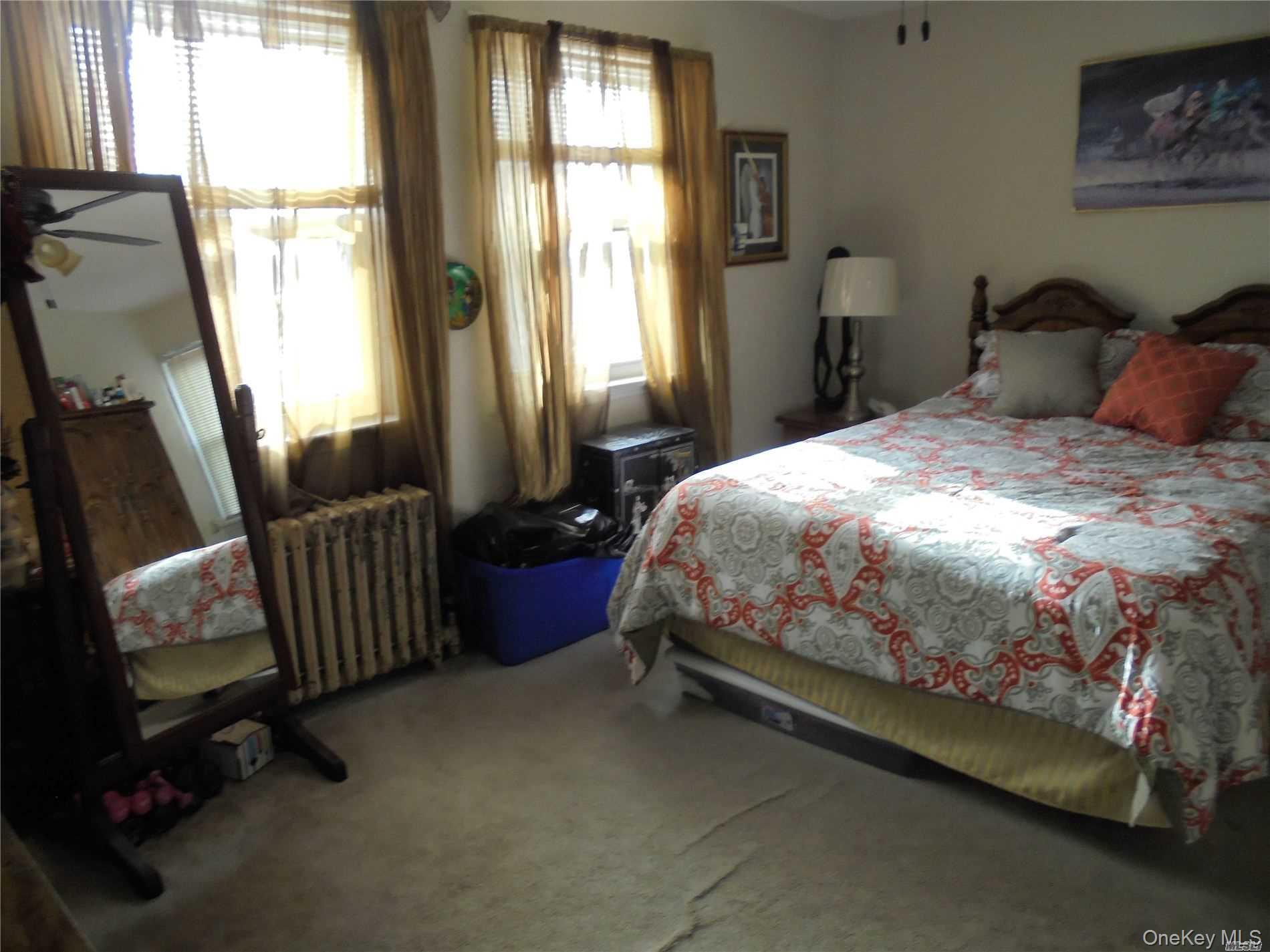 915 Wallace Avenue, Baldwin, NY 11510