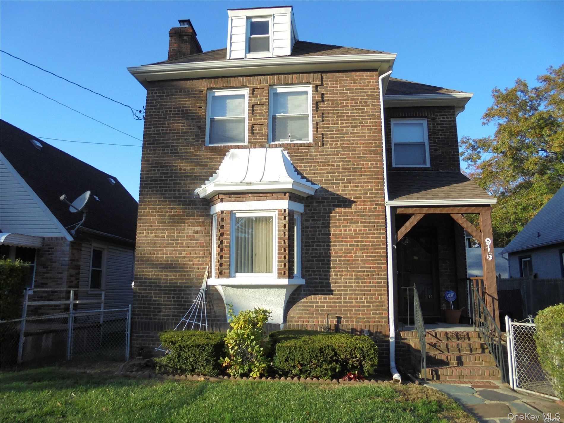 915 Wallace Avenue, Baldwin, NY 11510