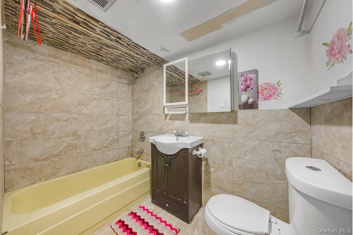 13024 Springfield Boulevard, Springfield Gardens, NY 11413