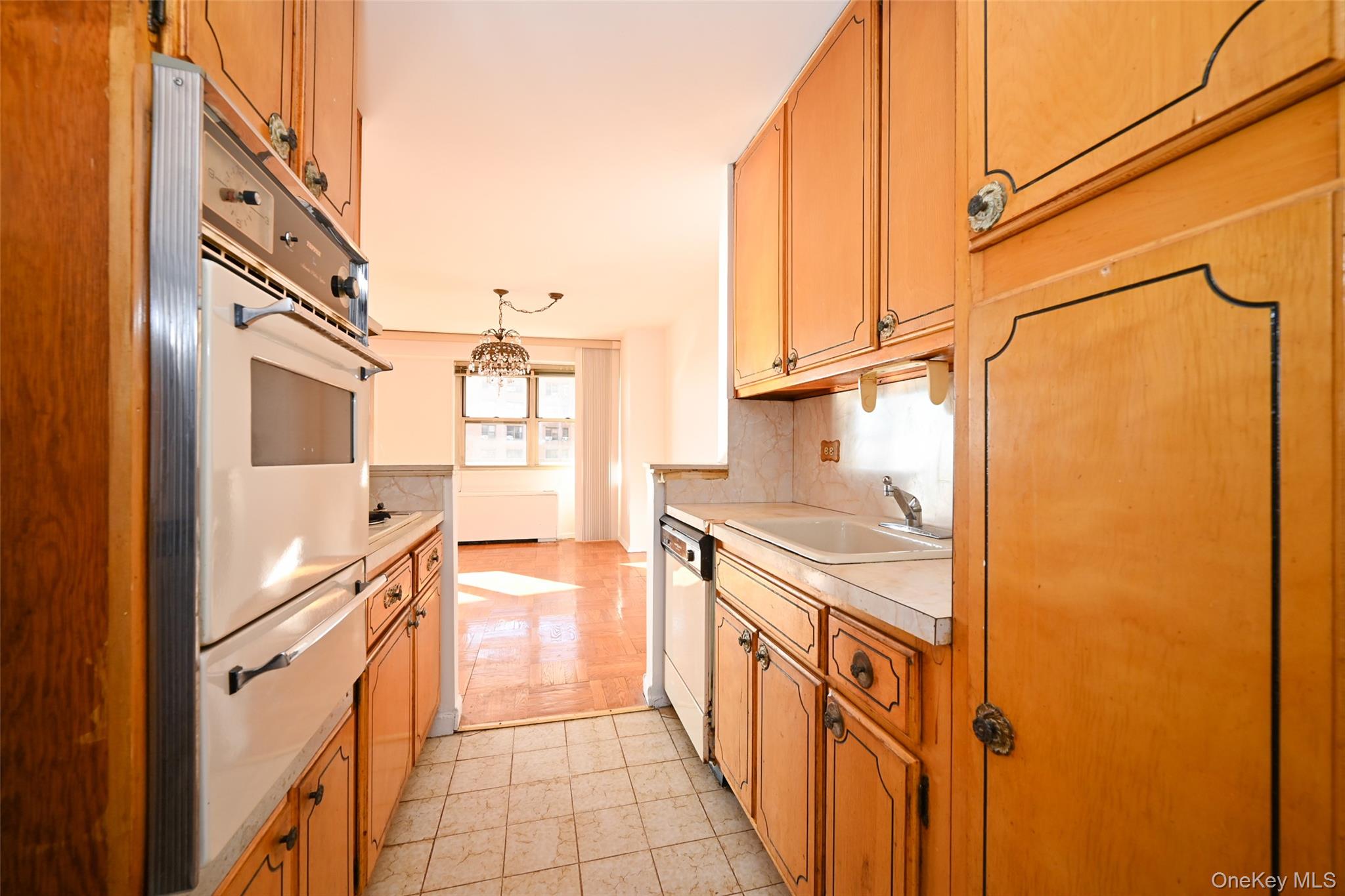 102-10 66 Road # 9E, Forest Hills, NY 11375