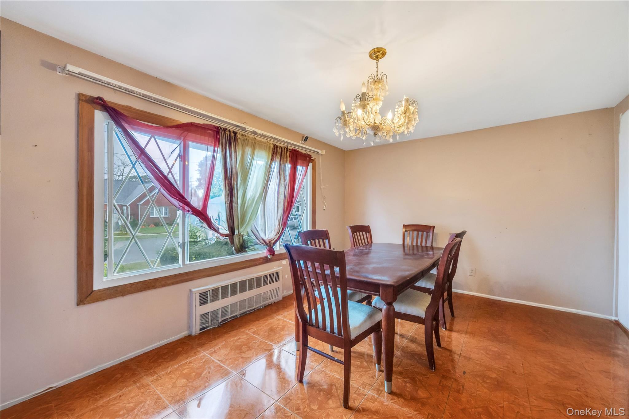 39 Botsford Street, Hempstead, NY 11550