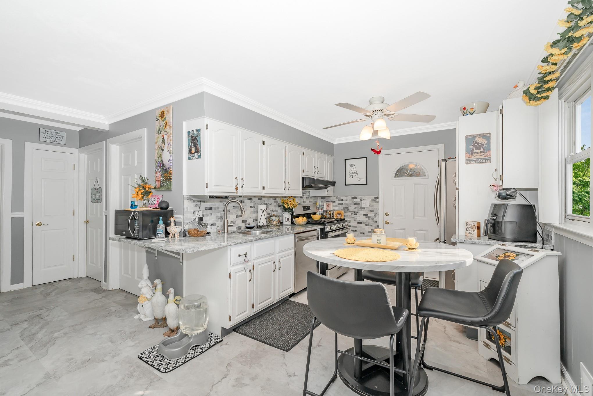 1019 Carll Drive, Bay Shore, NY 11706