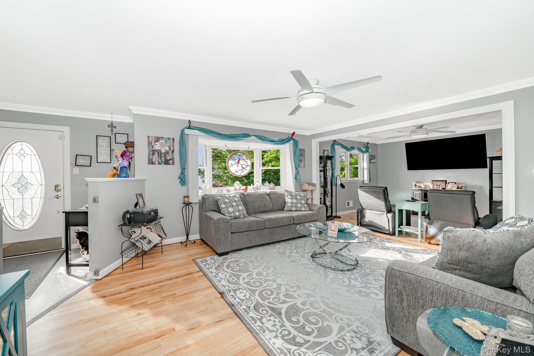 1019 Carll Drive, Bay Shore, NY 11706