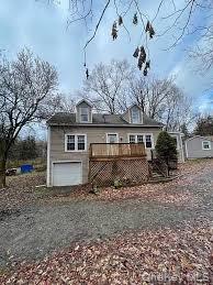 10 WHEELER Road # LOWER, Rhinebeck, NY 12572