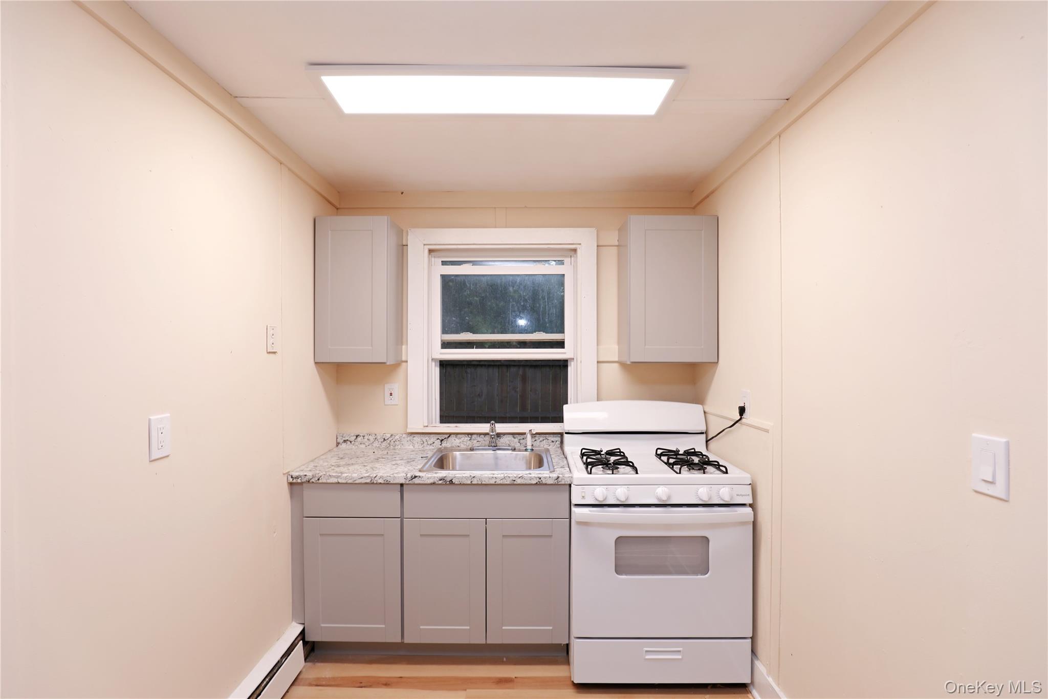 181 Glenerie Boulevard, Lake Katrine, NY 12477