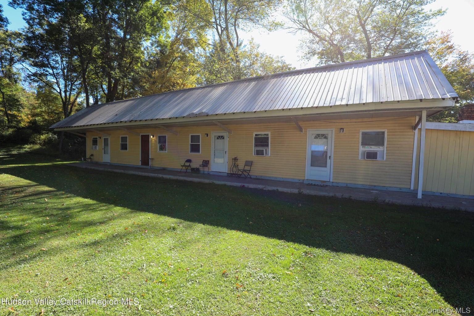 181 Glenerie Boulevard, Lake Katrine, NY 12477