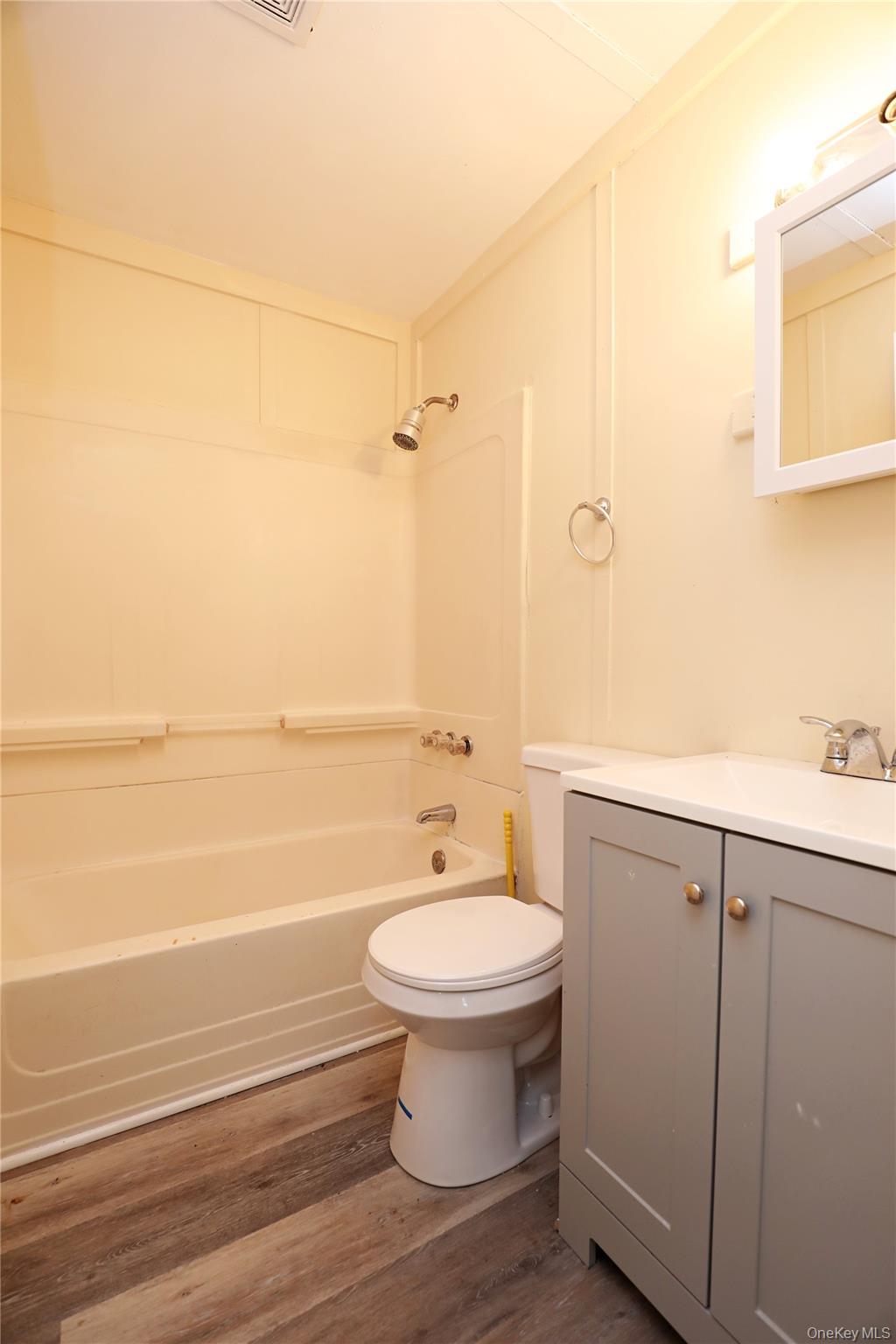 181 Glenerie Boulevard, Lake Katrine, NY 12477