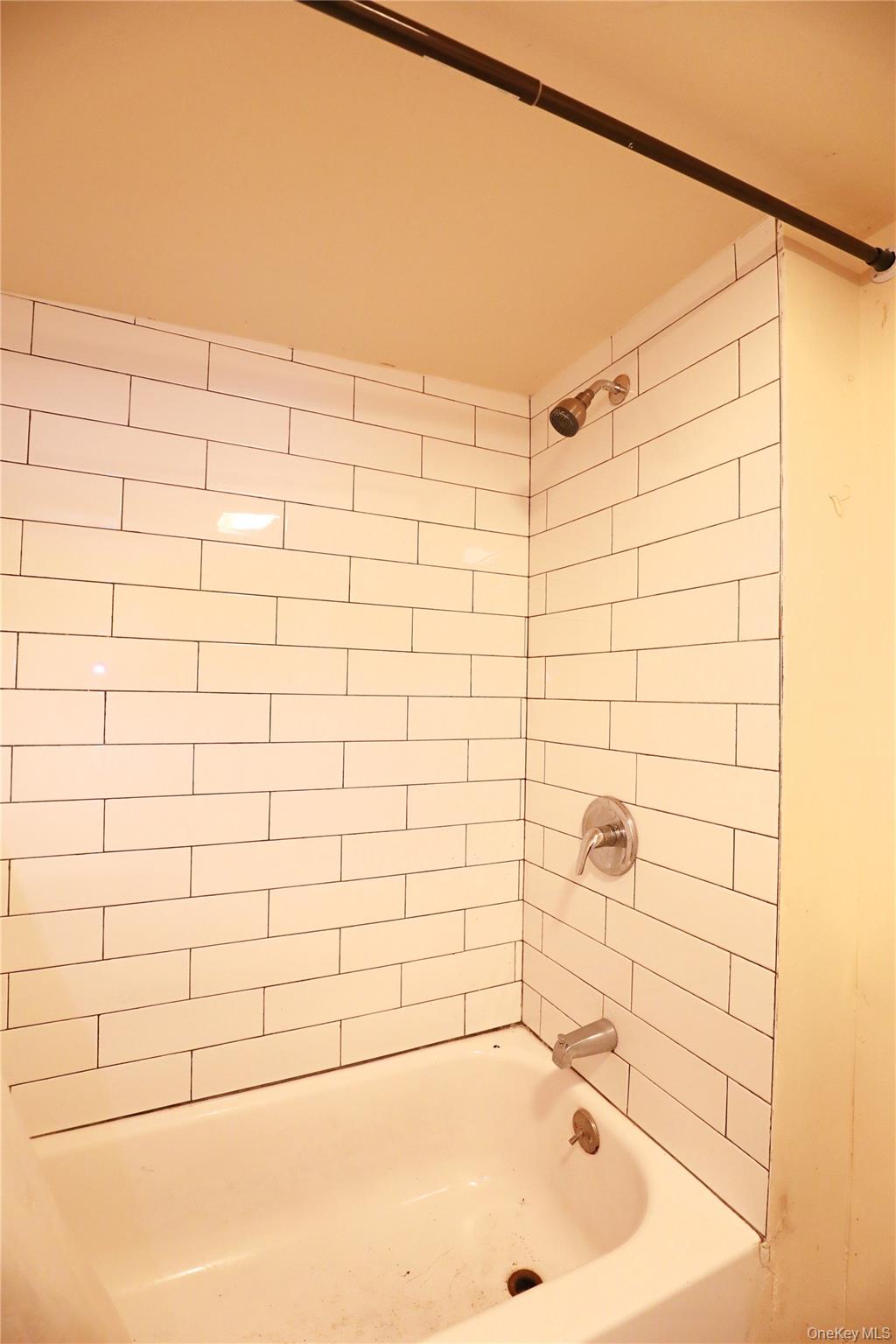 181 Glenerie Boulevard, Lake Katrine, NY 12477