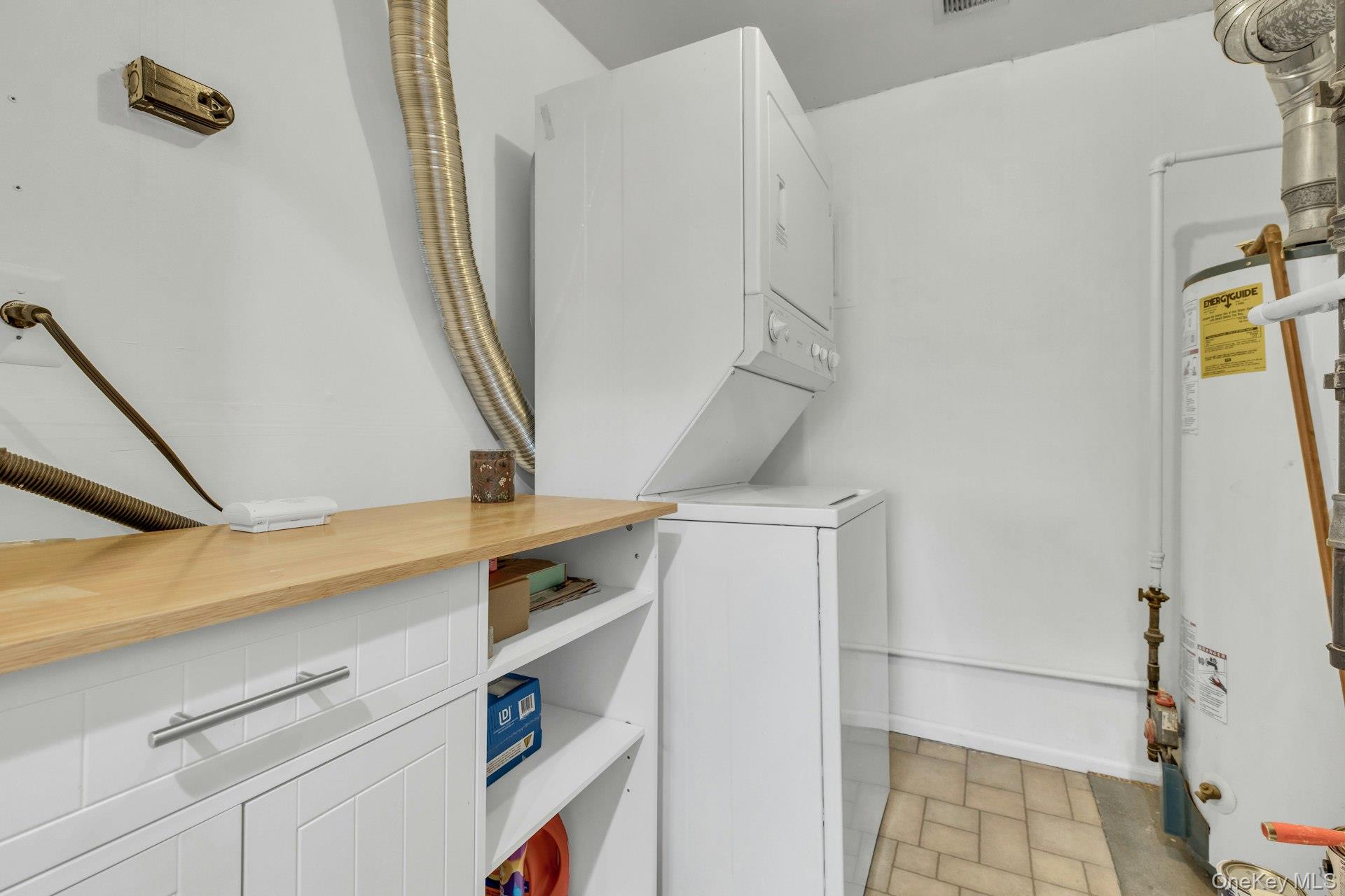 634 W End Drive, Medford, NY 11763