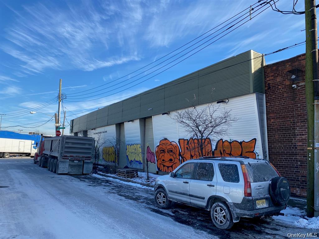 421-423 Hunts Point Avenue, Bronx, NY 10474