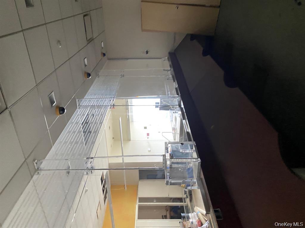 421-423 Hunts Point Avenue, Bronx, NY 10474