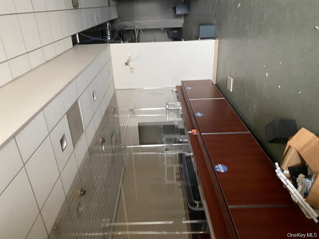 421-423 Hunts Point Avenue, Bronx, NY 10474