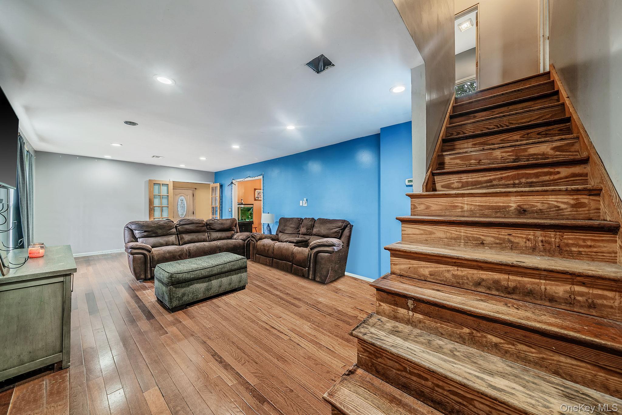 70 Robert Street, Patchogue, NY 11772