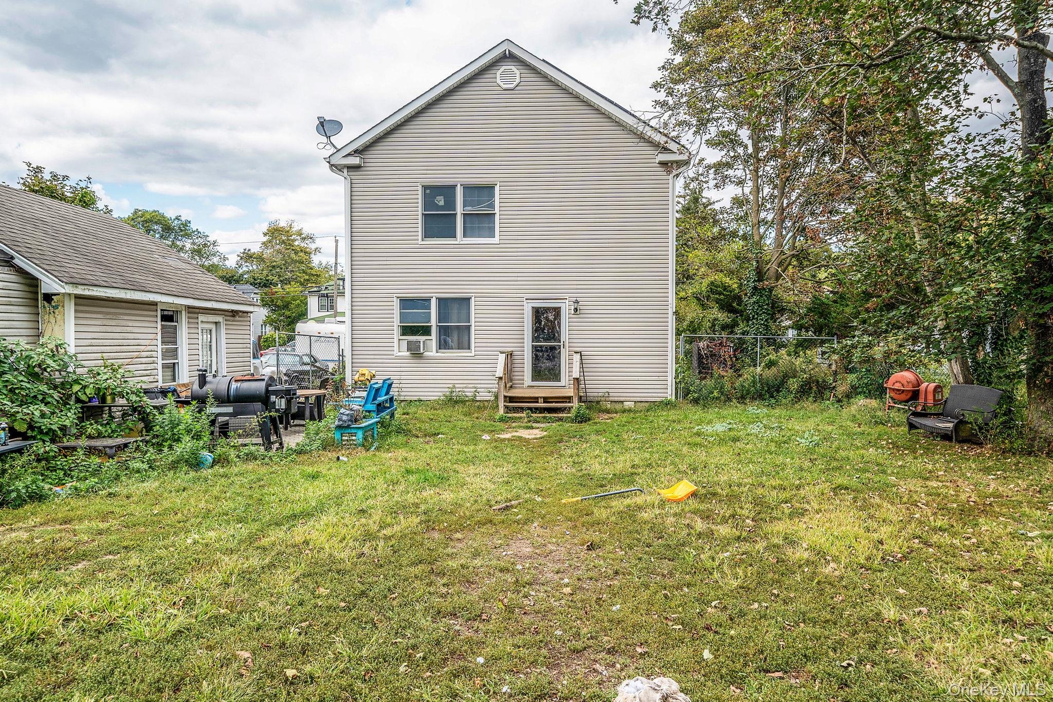 70 Robert Street, Patchogue, NY 11772