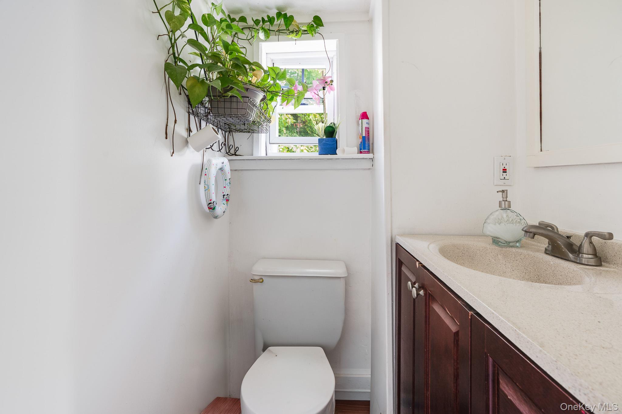 60 N Kensico Avenue, White Plains, NY 10604