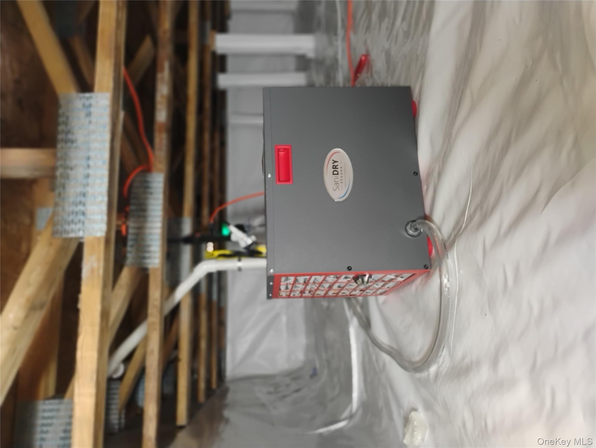 8 Ebury, Middletown, NY 10940