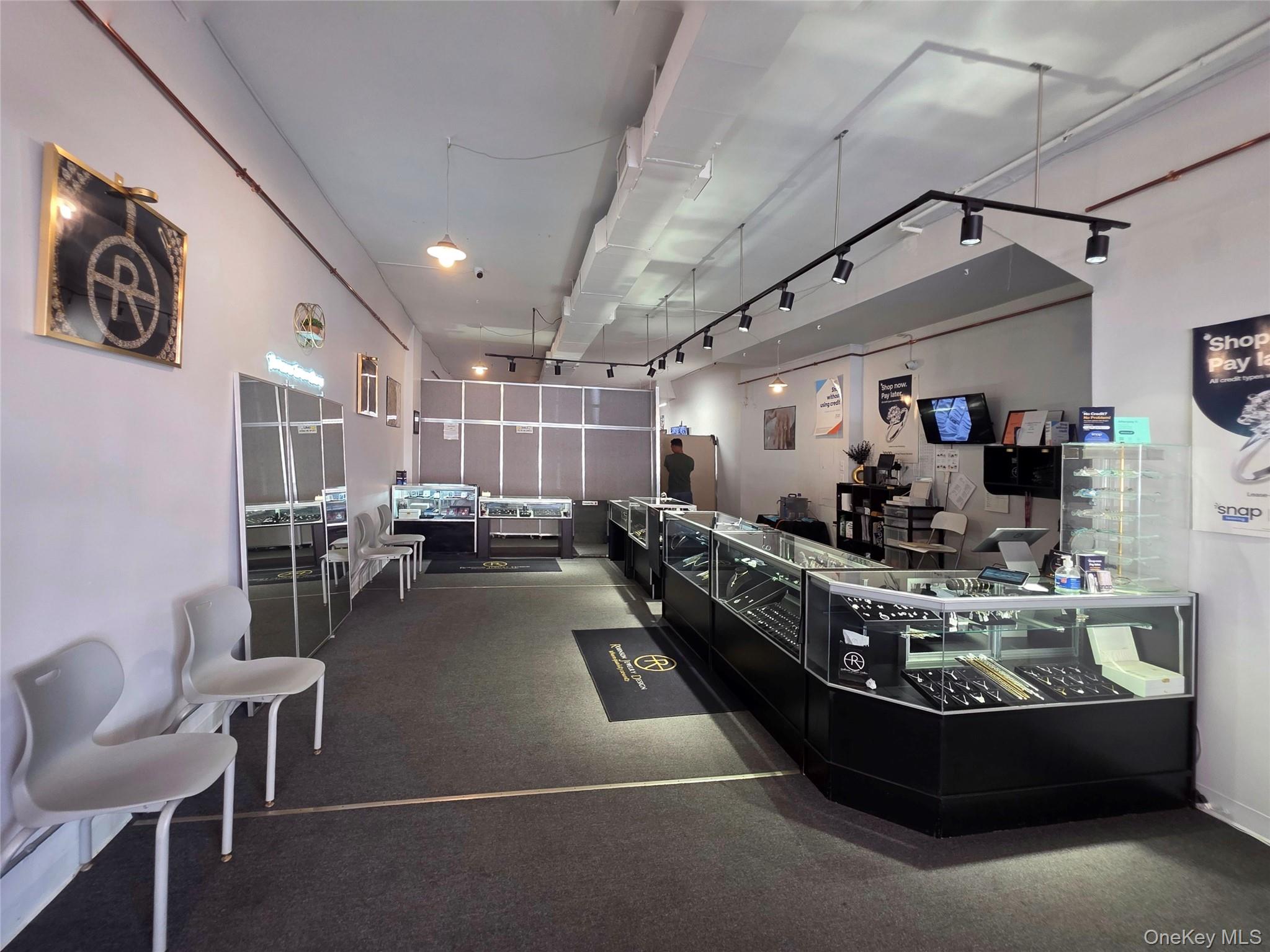 328-330 Main Street, Poughkeepsie, NY 12601