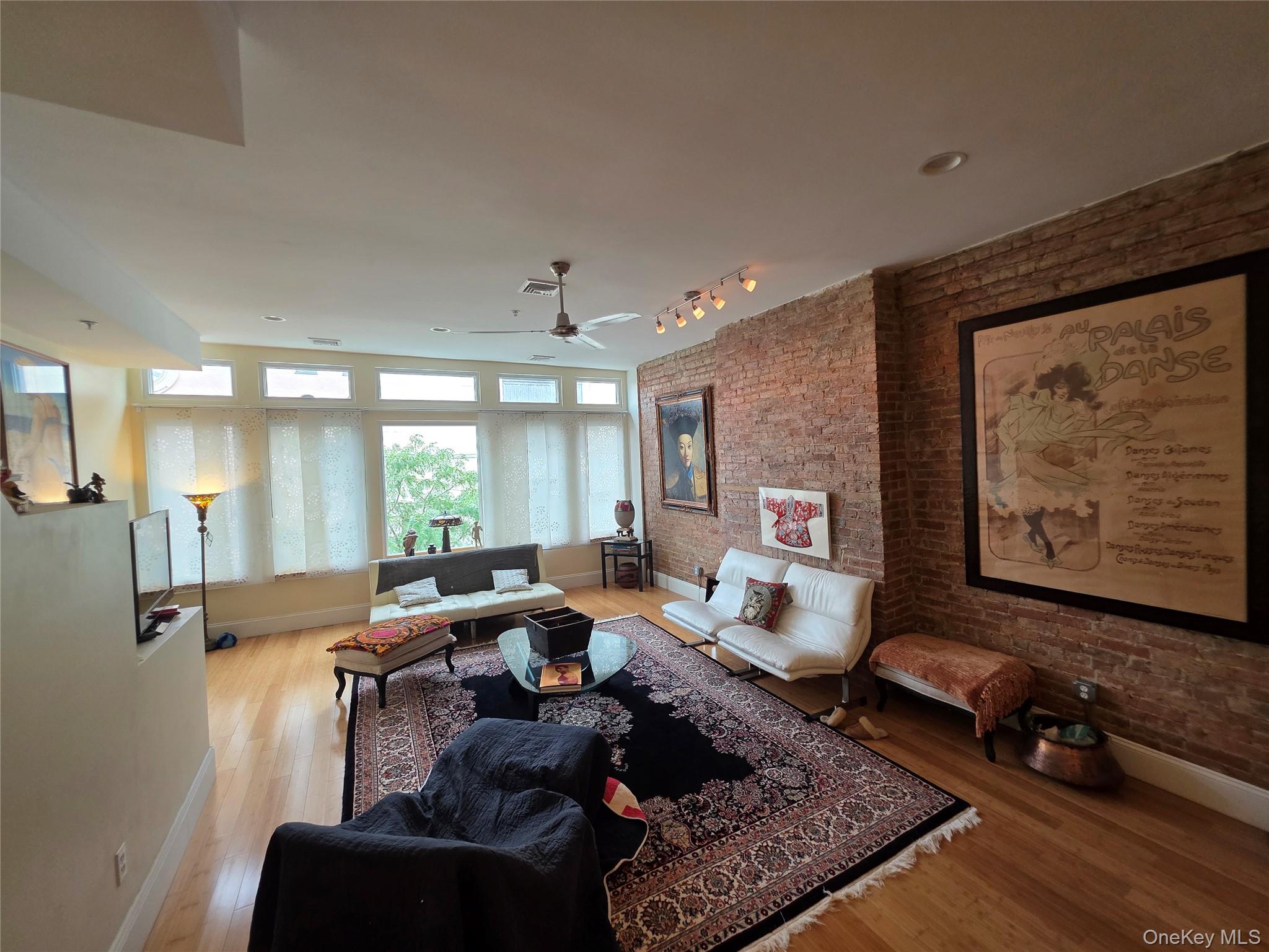 328-330 Main Street, Poughkeepsie, NY 12601