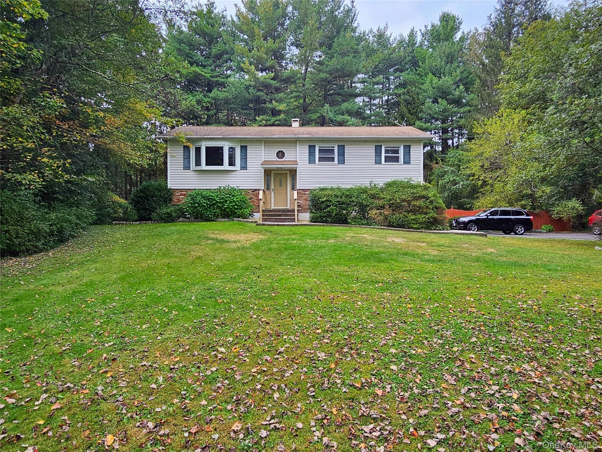 17 Julie Drive, Hopewell Junction, NY 12533