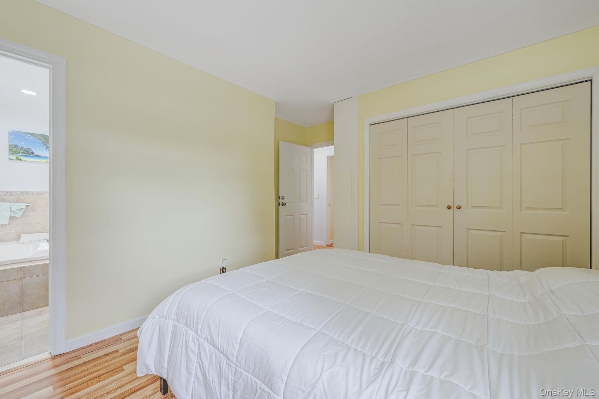 21 Francisco Avenue, Central Islip, NY 11722