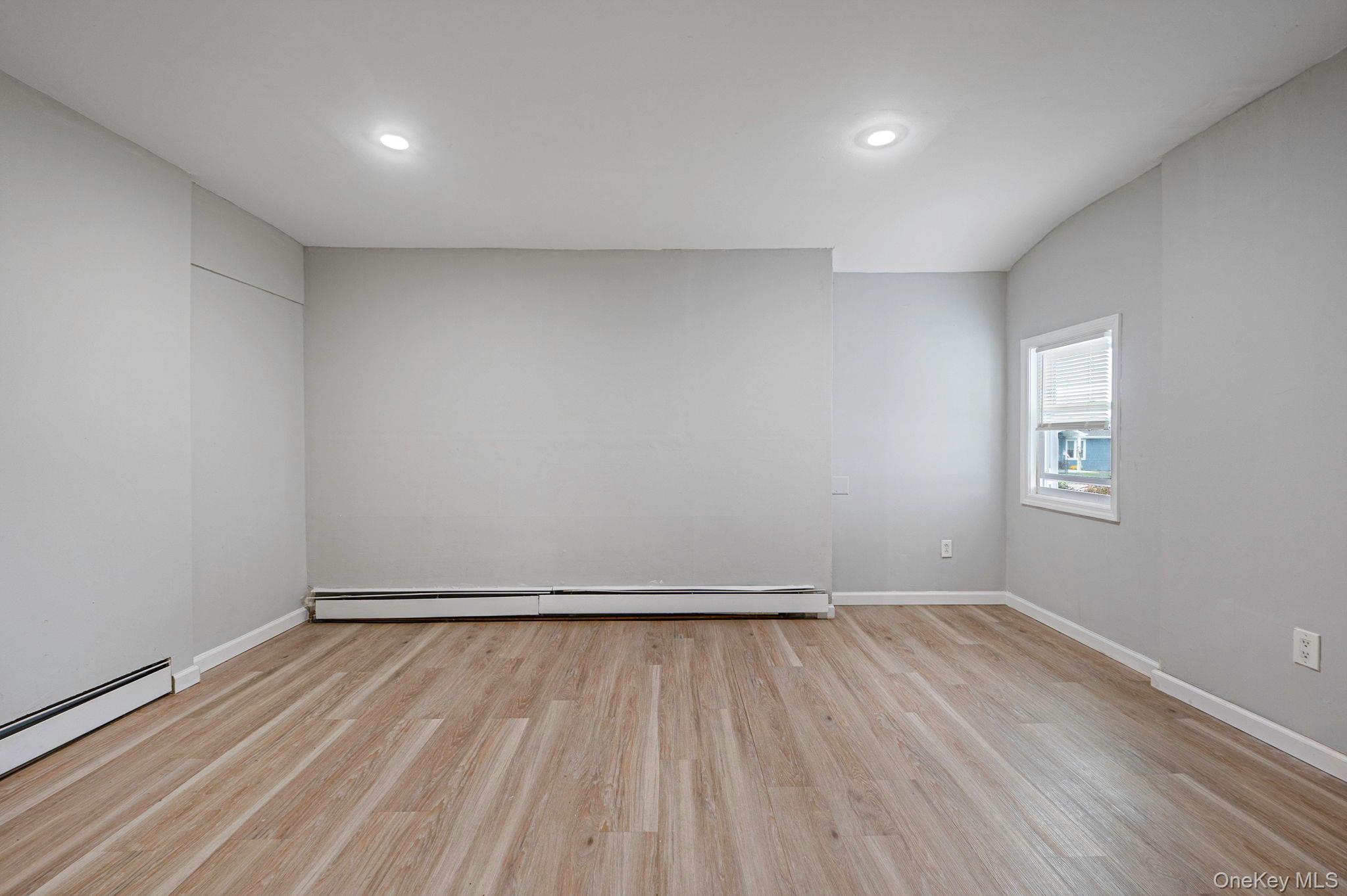 21 Francisco Avenue, Central Islip, NY 11722