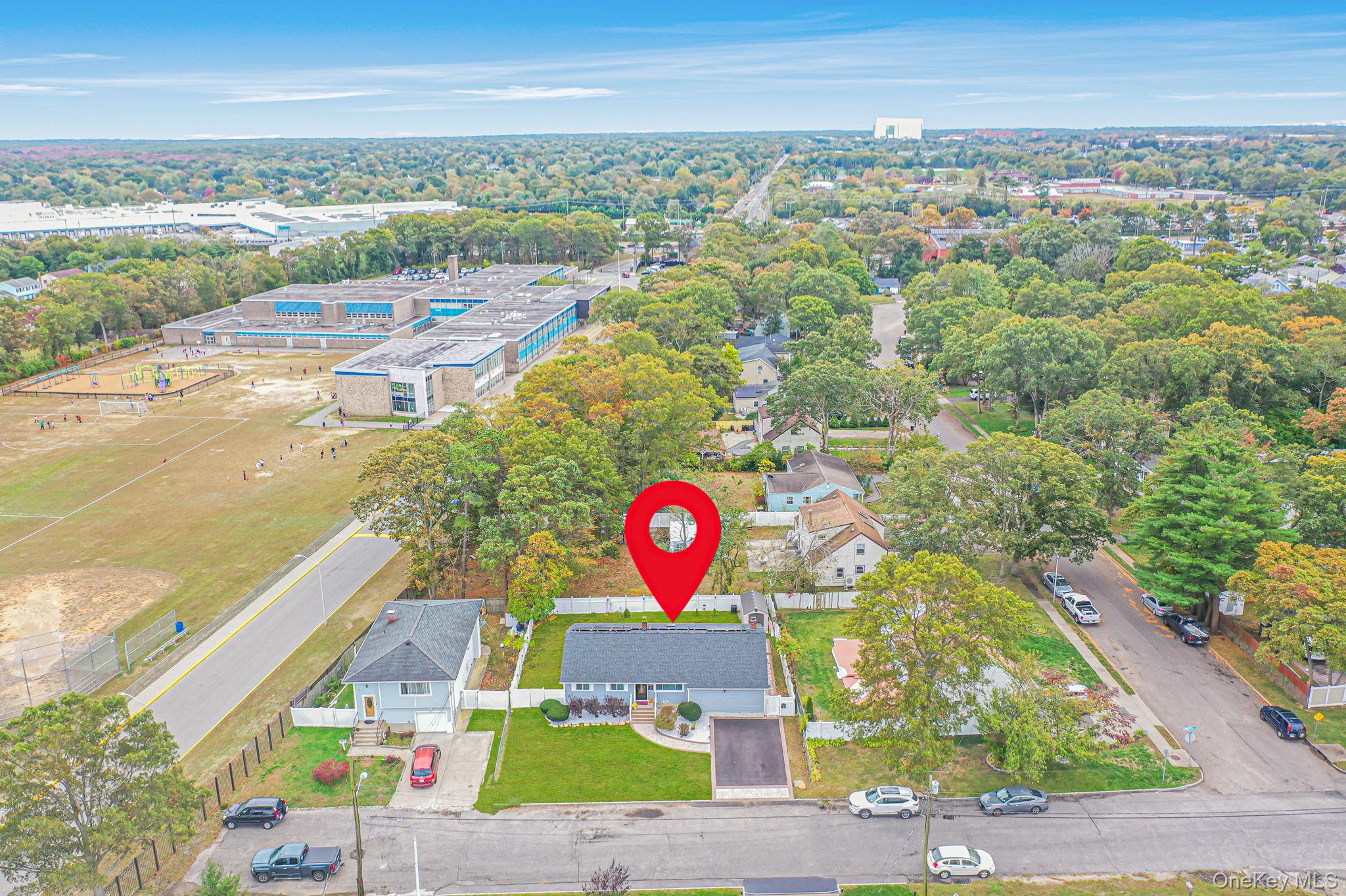 21 Francisco Avenue, Central Islip, NY 11722