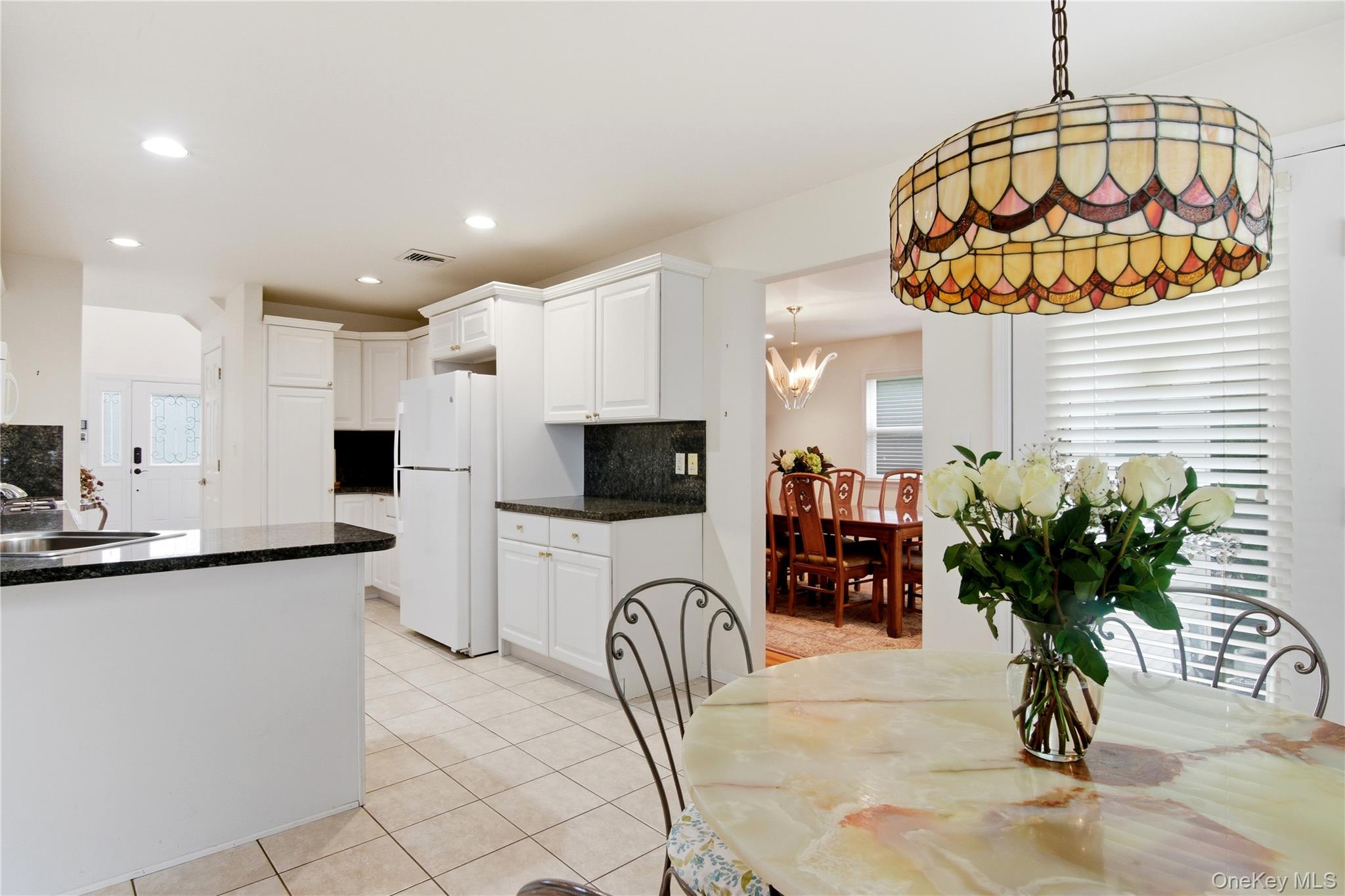 17 Highland Terrace, Manhasset, NY 11030